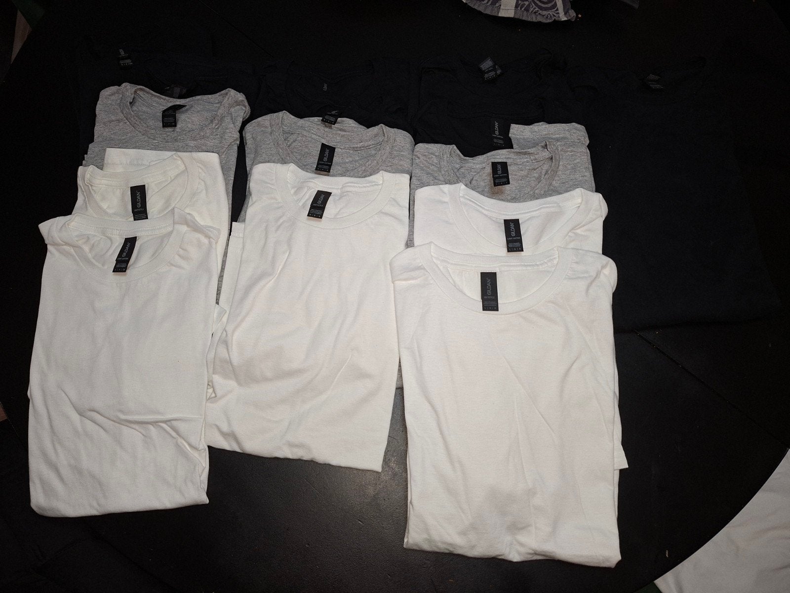 Partij Gildan T-shirts - Diverse kleuren en maten, Kleding | Heren, T-shirts, Wit, Nieuw, Overige maten, Ophalen of Verzenden