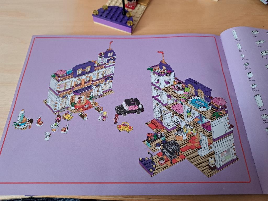 lego heartlake grand hotel 41101, Ophalen of Verzenden, Zo goed als nieuw, Complete set, Lego