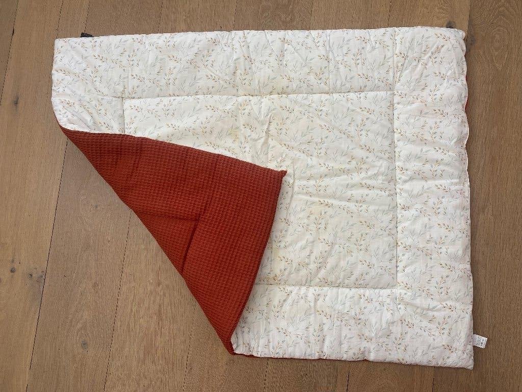 Boxkleed wafelstof/bloemen 95x75cm, Ophalen of Verzenden, Zo goed als nieuw, Rechthoekig, Boxkleed