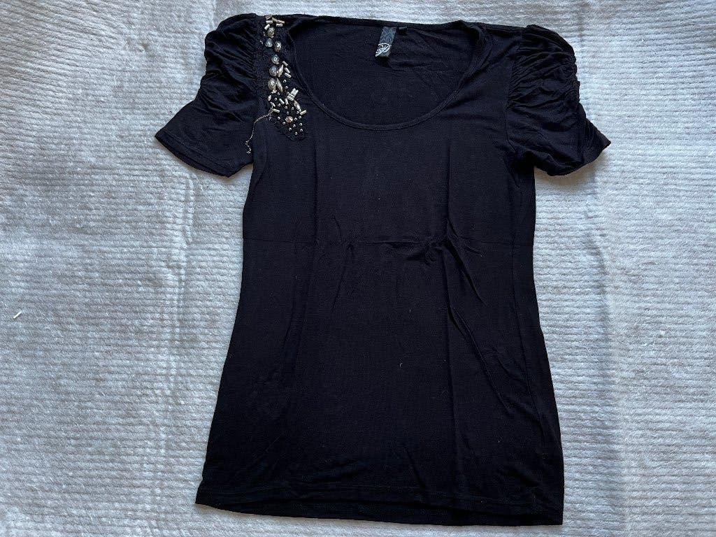 Zwart shirt, topje met kraaltjes, L, zgan, Zwart, Maat 42/44 (L), Ophalen of Verzenden, Zo goed als nieuw