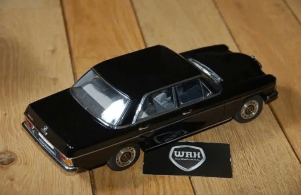 1:18 MERCEDES 8 220 D black Autoart SEE INFO no box WRH, Verzenden, Zo goed als nieuw, Auto, Autoart