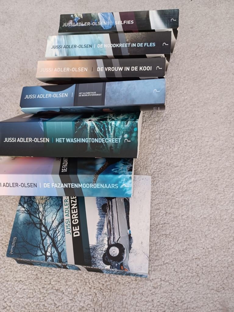 Jussi Adler-Olsen boeken - Set van 7 thrillers, Boeken, Ophalen of Verzenden, Gelezen, Jussi Adler-Olsen, Scandinavië
