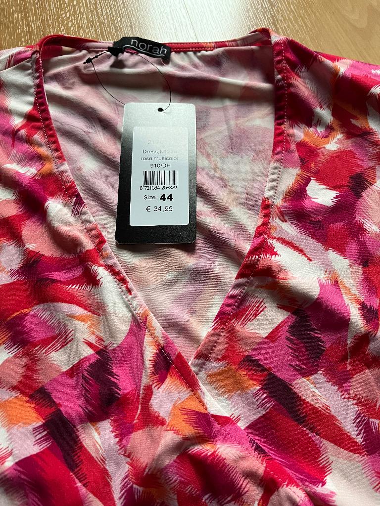 Norah nieuwe zomerse jurk maat  44 met gratis verzending, Verzenden, Maat 42/44 (L), Nieuw, Norah