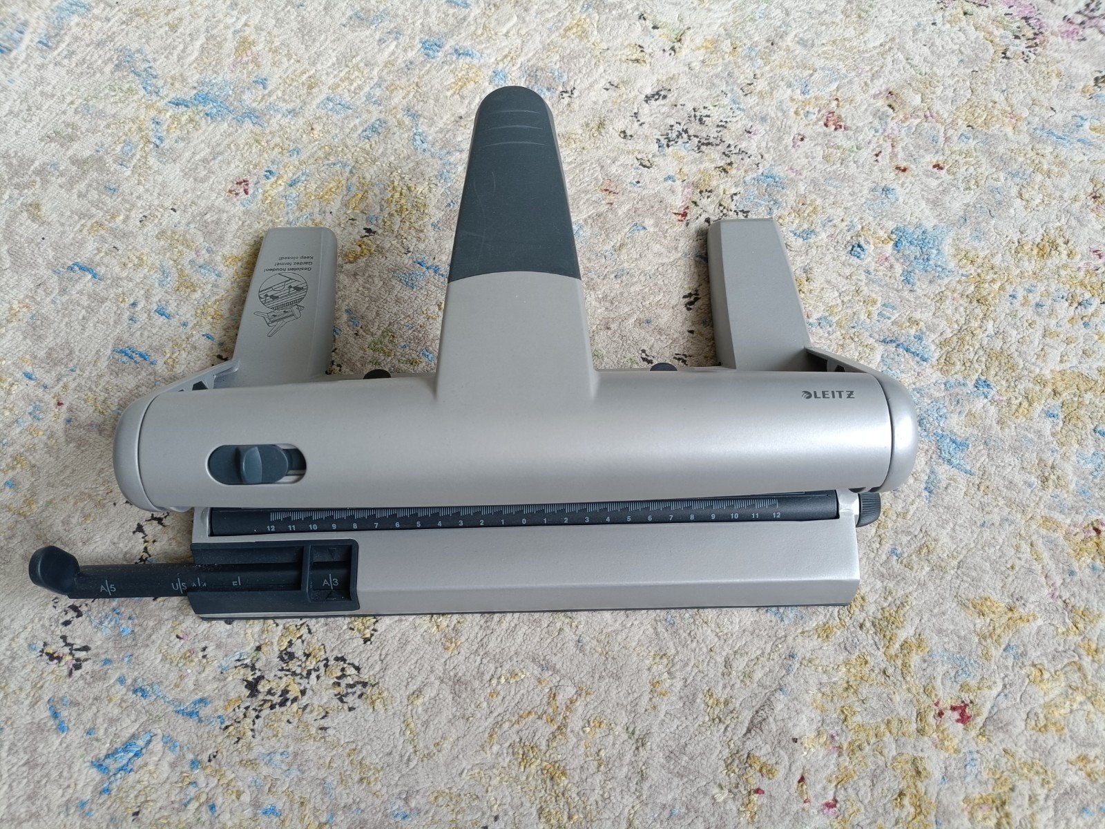 Leitz 23-gaats perforator. Was nieuw 120 euro., Ophalen