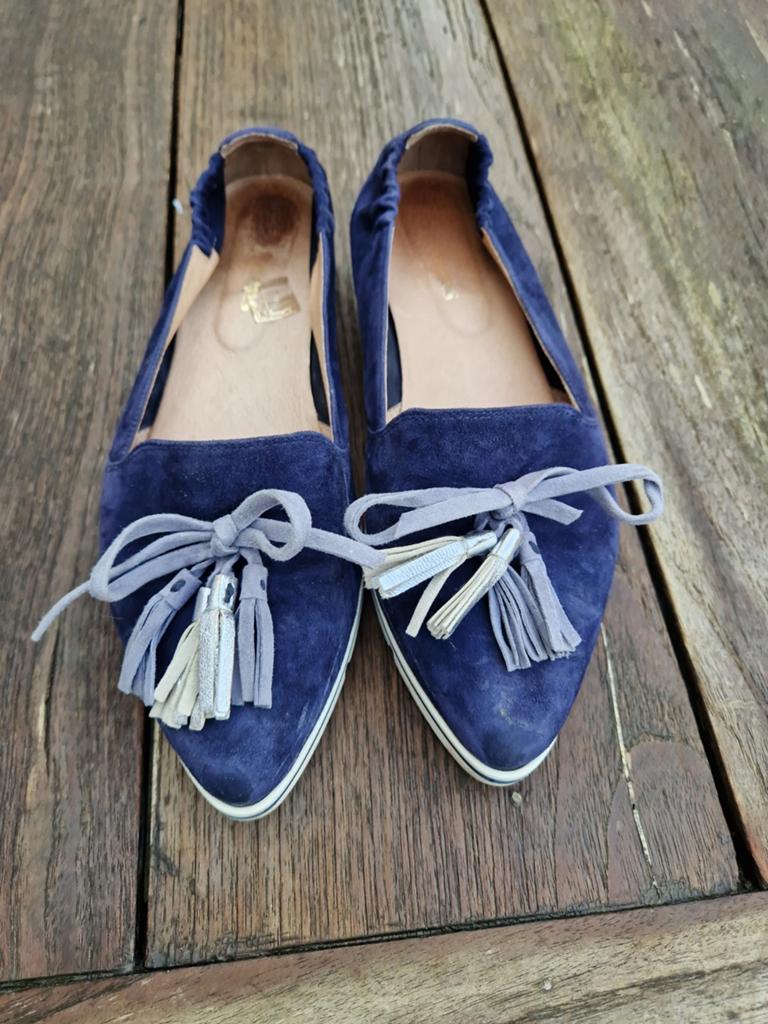 Dames instappers Mocassins blauw 39 suéde leer freeflex, Kleding | Dames, Schoenen, Blauw, Instappers, Ophalen of Verzenden, Freeflex