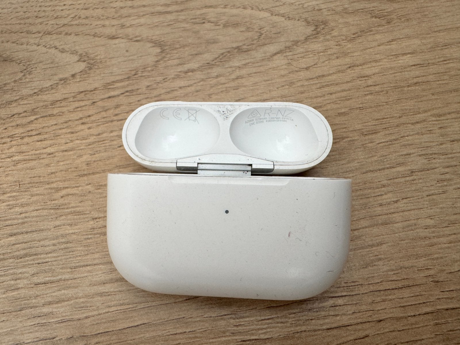 Airpods Pro 2 (A2968) USB C, Ophalen of Verzenden, Zo goed als nieuw