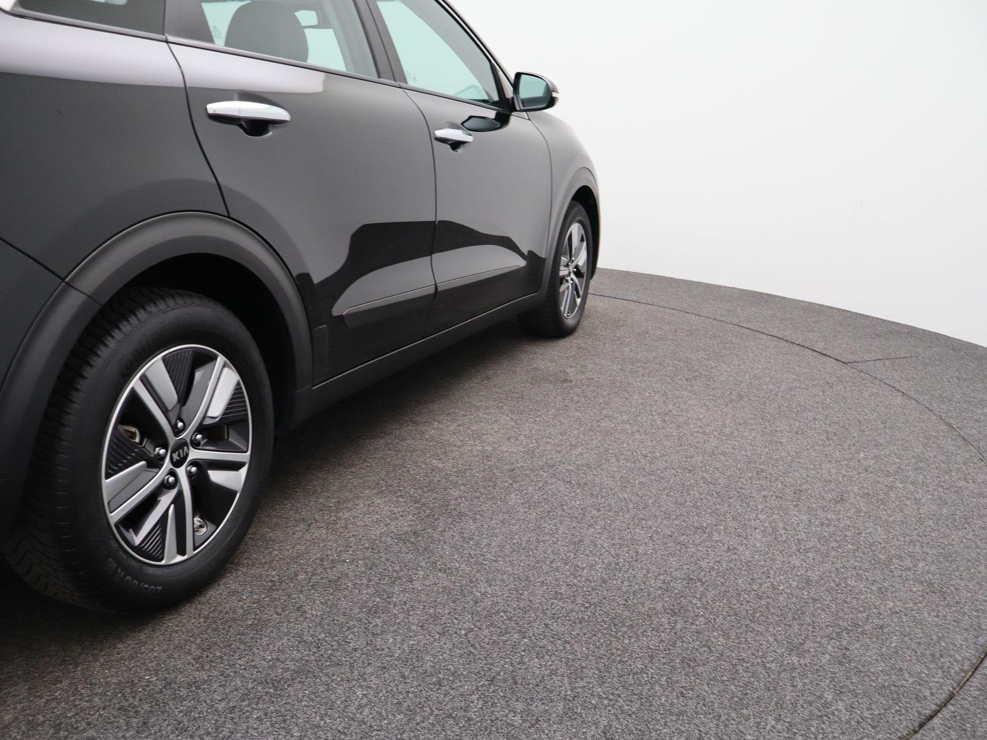 Foto 39 van Kia Niro 1.6 GDi Hybrid DynamicLine | Clima | Navi | Camera