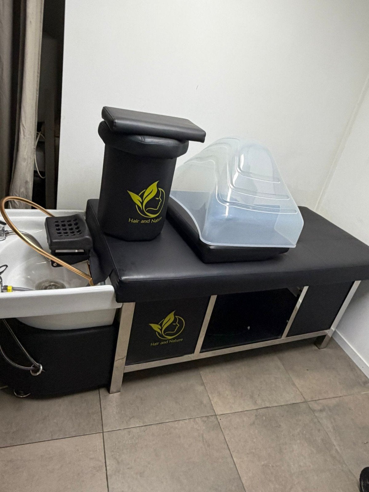Head Spa haarwasbedtaat.  nieuw 3 keer gebruikt leterlijk
