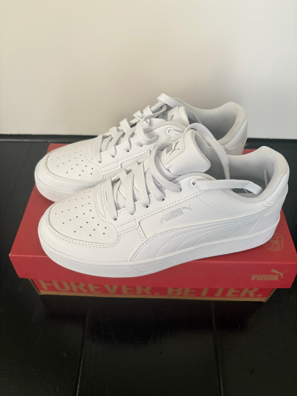 Puma Caracal sneakers wit - Nieuw in doos, Ophalen, Nieuw, Wit, Sneakers of Gympen