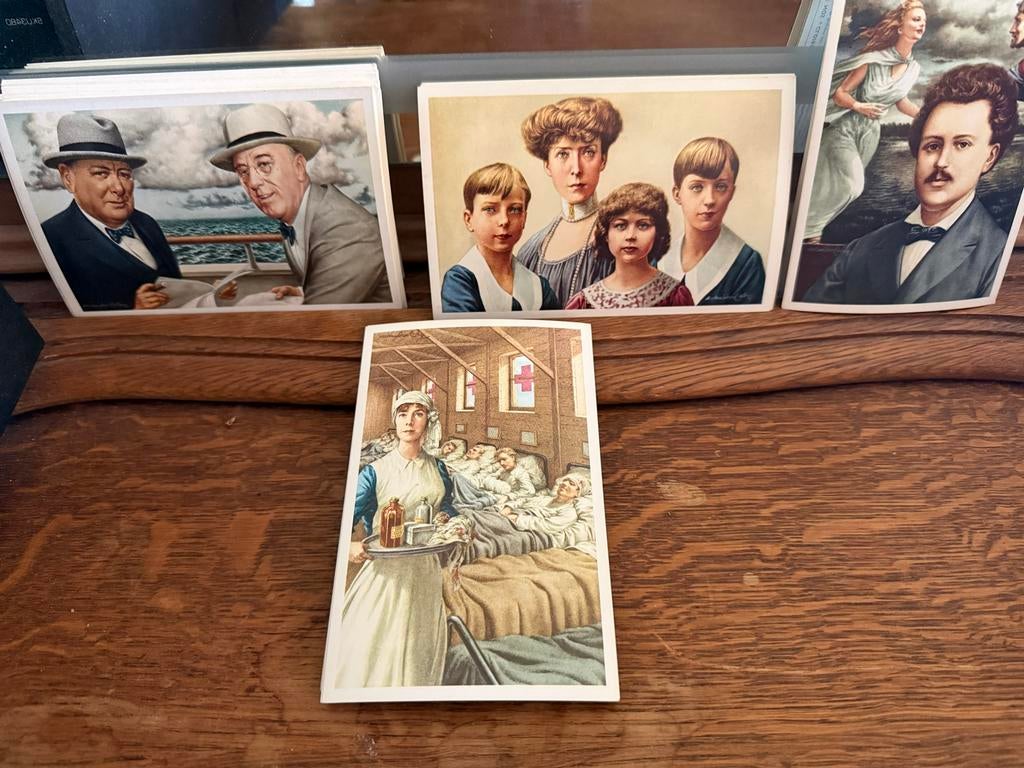 Vintage Ansichtkaarten: Diverse Historische Afbeeldingen, Boeken, Ophalen of Verzenden, Zo goed als nieuw, Plaatjesalbum