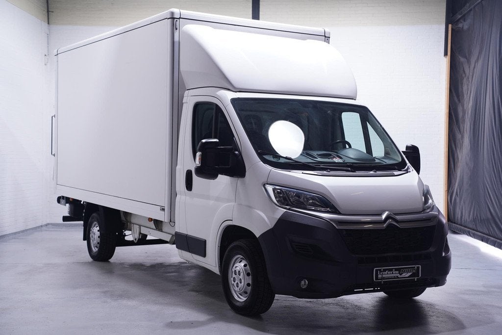Citroen Jumper 2.0 HDI 130 pk Bakwagen met Laadklep Navi Air, Voorwielaandrijving, Stof, Gebruikt, 4 cilinders
