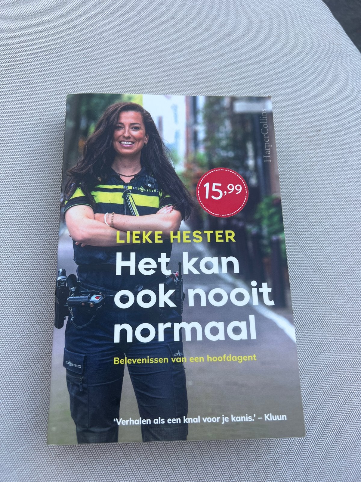 Het kan ook nooit normaal - Lieke Hester, Ophalen of Verzenden, Gelezen, Overige