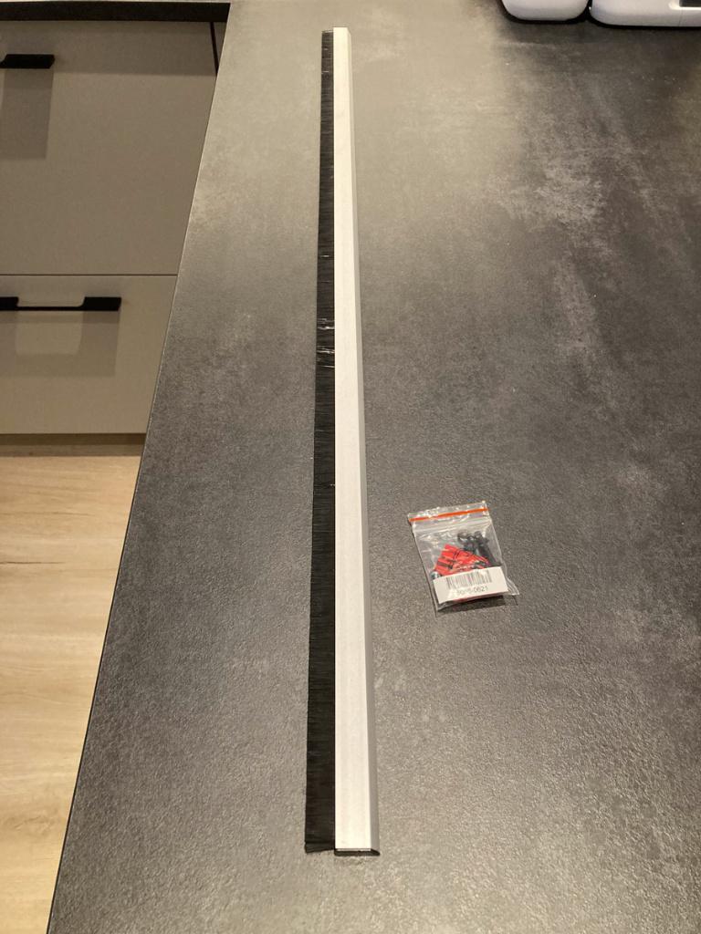 Ellen tochtstrip 93 cm, Overige materialen, Zo goed als nieuw, Minder dan 5 m², Ophalen