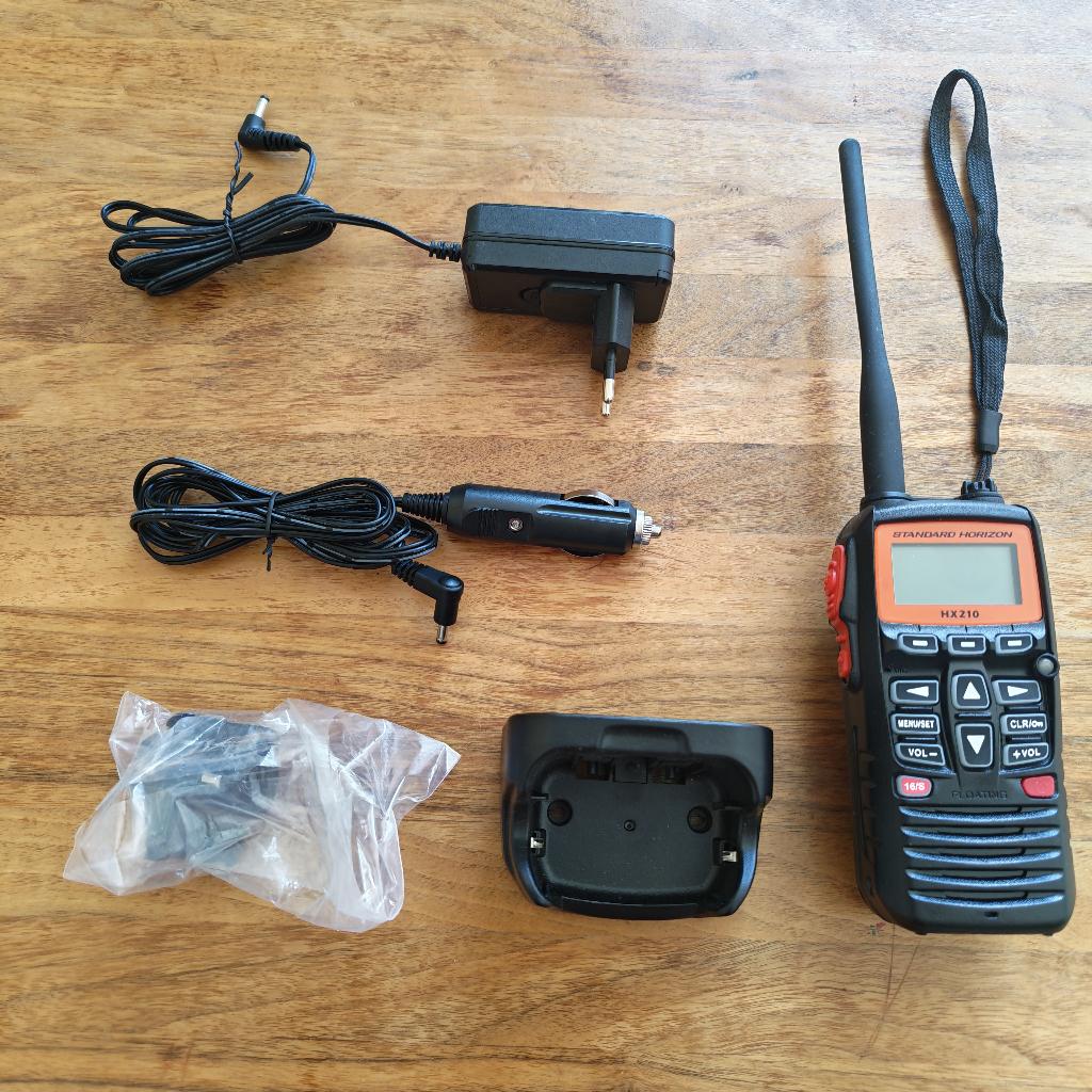 HX210E handmarifoon, Watersport en Boten, Ophalen, Zo goed als nieuw, Communicatie