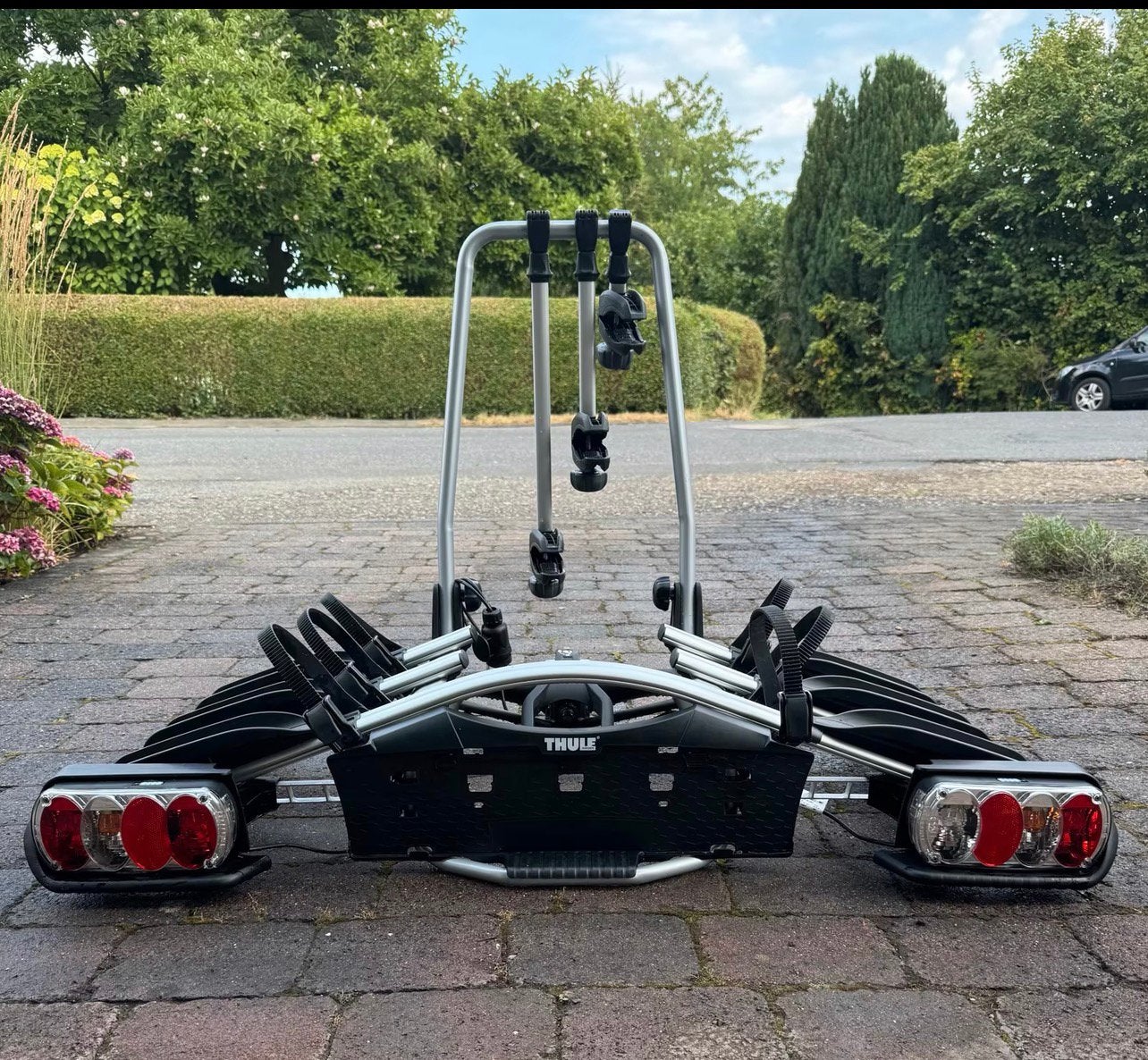 Thule EuroWay G2922 fietsachterdrager (capaciteit 3 fietsen), Ophalen, Trekhaakdrager