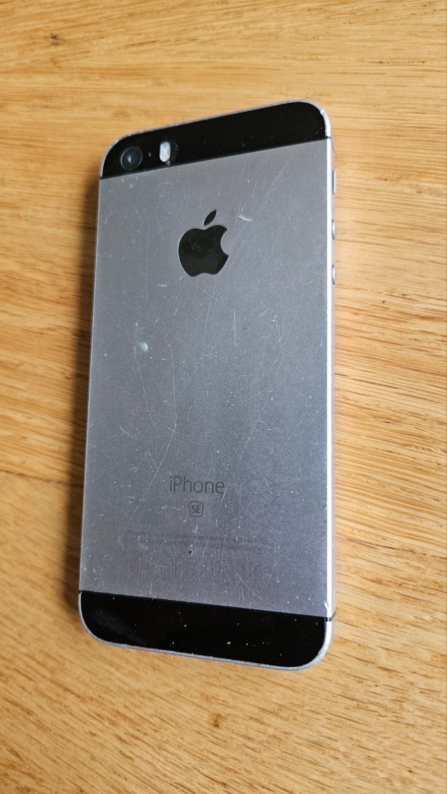Apple iPhone SE (2016) 16 GB Zilver - Gebruikt, Telecommunicatie, Mobiele telefoons | Apple iPhone, Gebruikt, 16 GB, Zonder abonnement