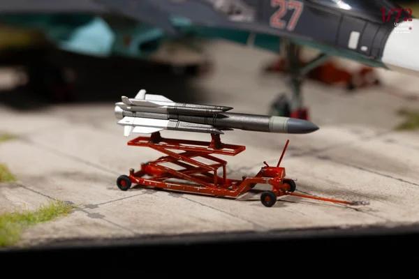 1/72 Universal Models UMRG002 | Russian Missle loader cart, Ophalen, Schaalmodel, Bertha v Suttnerstr, Nieuw