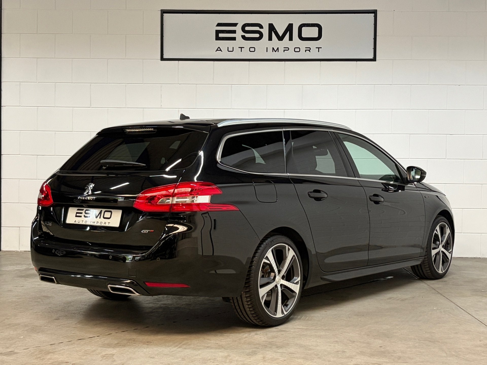 Peugeot 308 SW 1.6 GT 225 pk Automaat Camera Navigatie, Auto's, Peugeot, Gebruikt, Zwart, 4 cilinders, Zwart