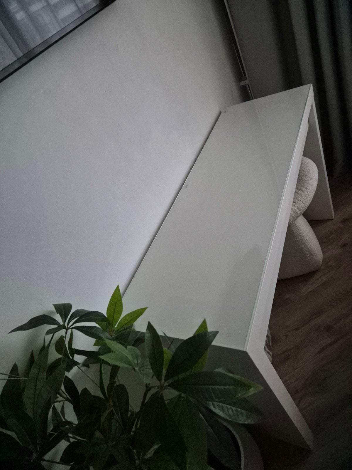 IKEA Malm sidetable - Over te nemen, Huis en Inrichting, Gebruikt, 75 cm of meer, Rechthoekig, Hout