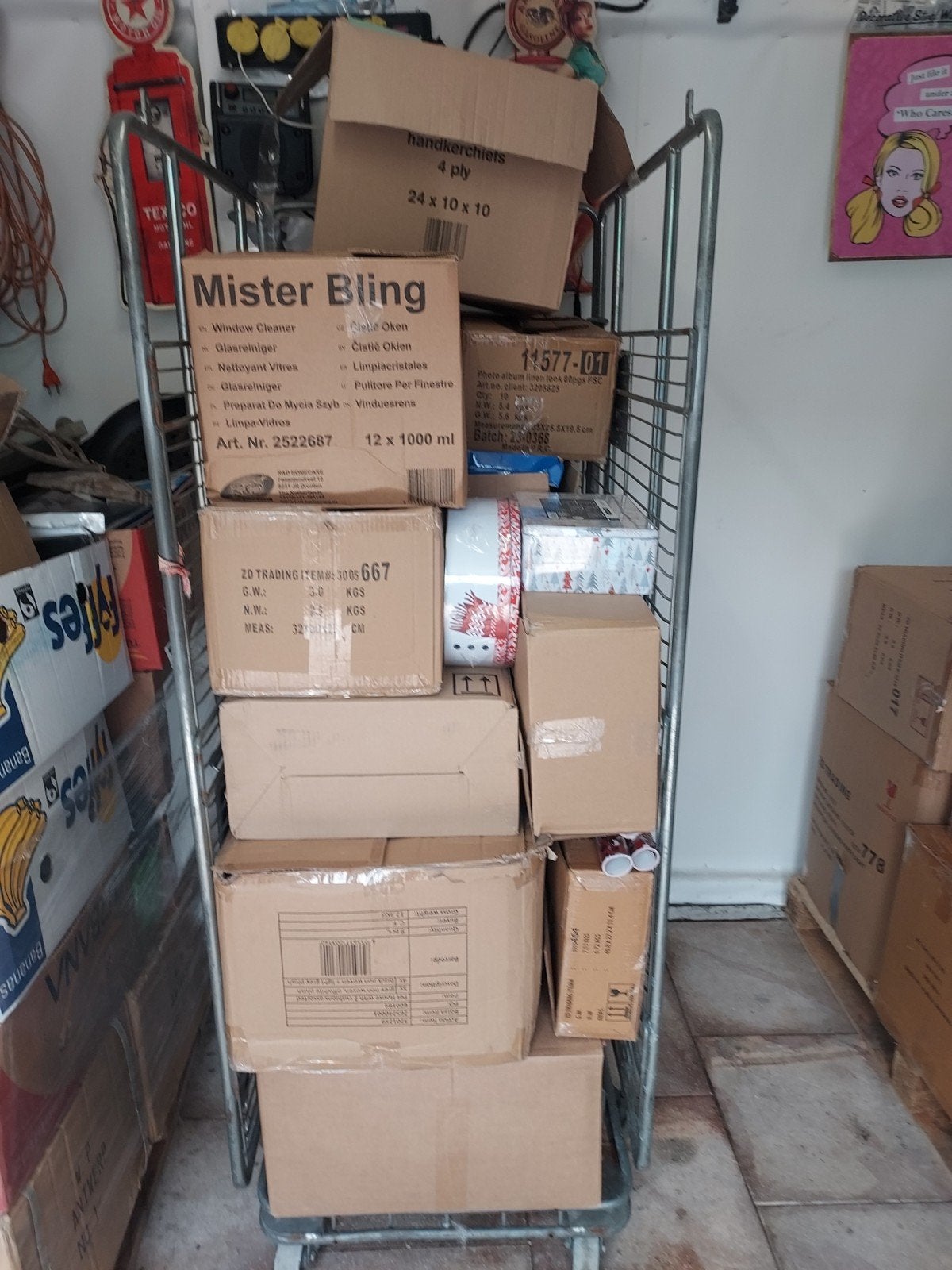 Partij nieuwe artikelen,  rolcontainer vol, Ophalen, Nieuw