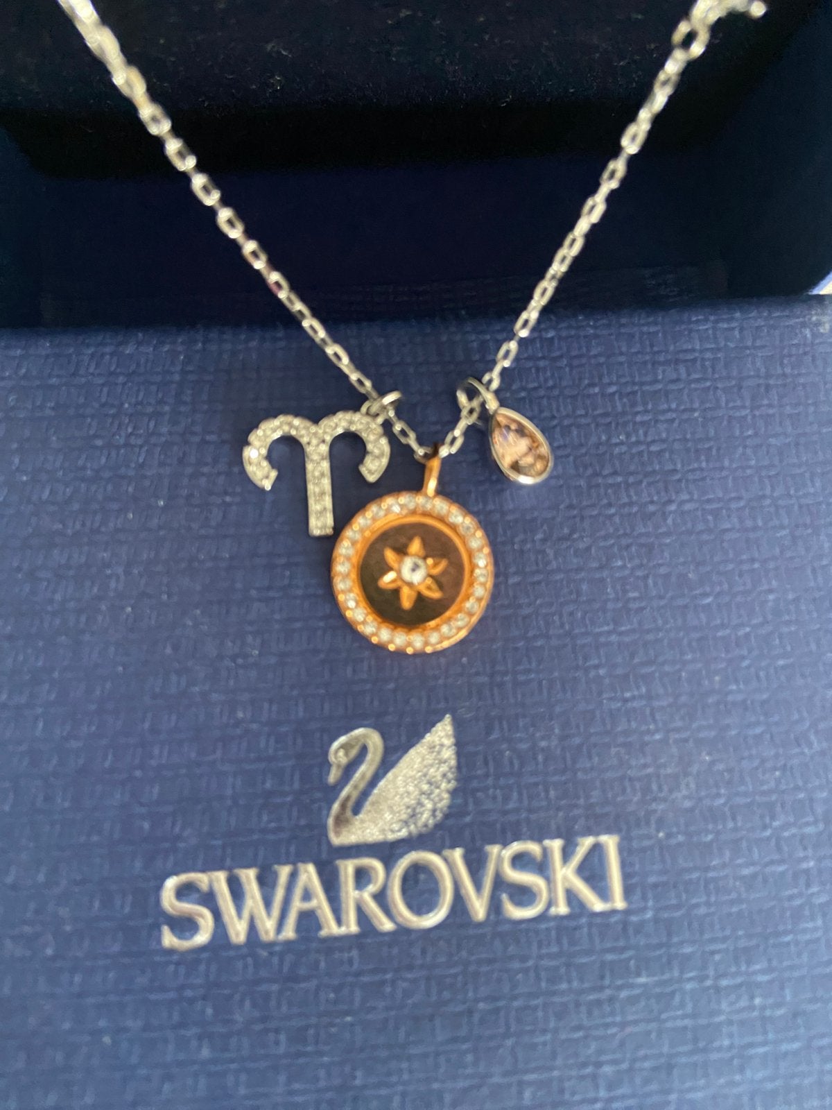 Swarovski halsketting nieuw, Ophalen of Verzenden, Nieuw, Zilver, Overige materialen