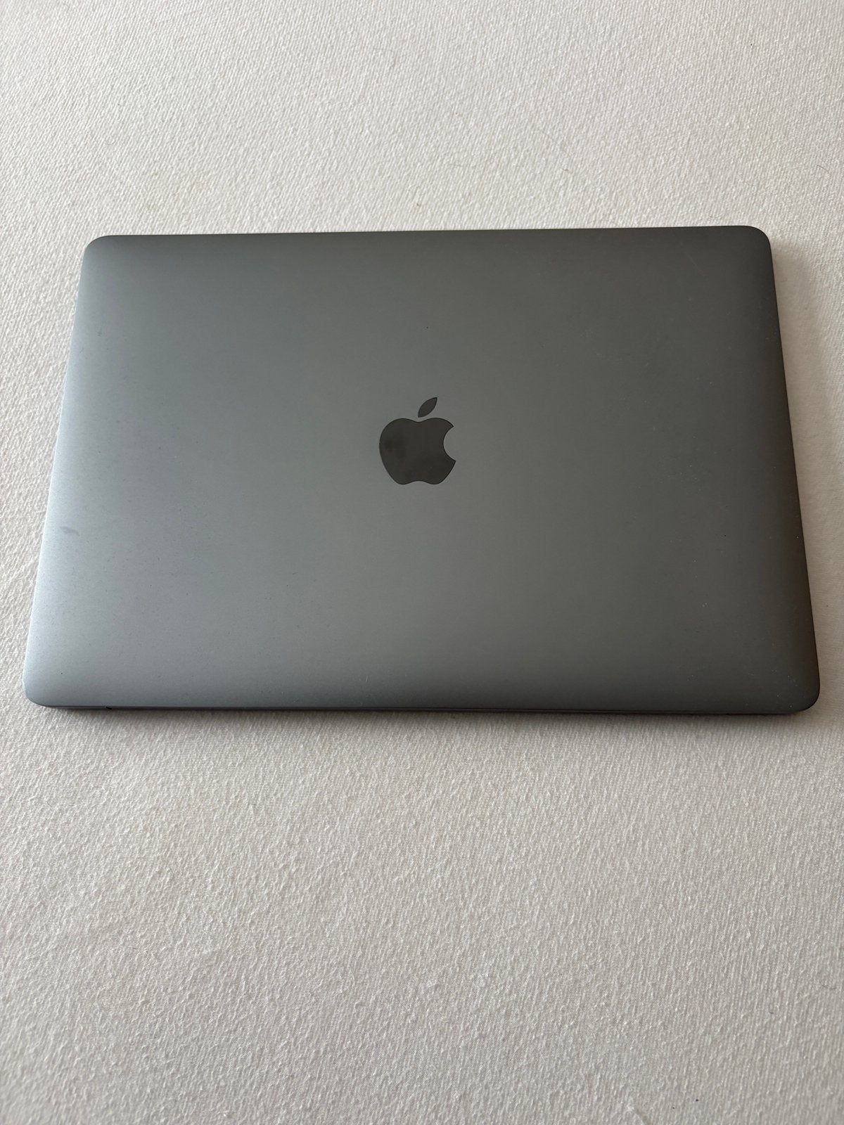 MacBook Air M1 “13 LPDDR4 256SSD nieuw scherm en batterij, Computers en Software, Ophalen, Zo goed als nieuw, 13 inch, MacBook Air