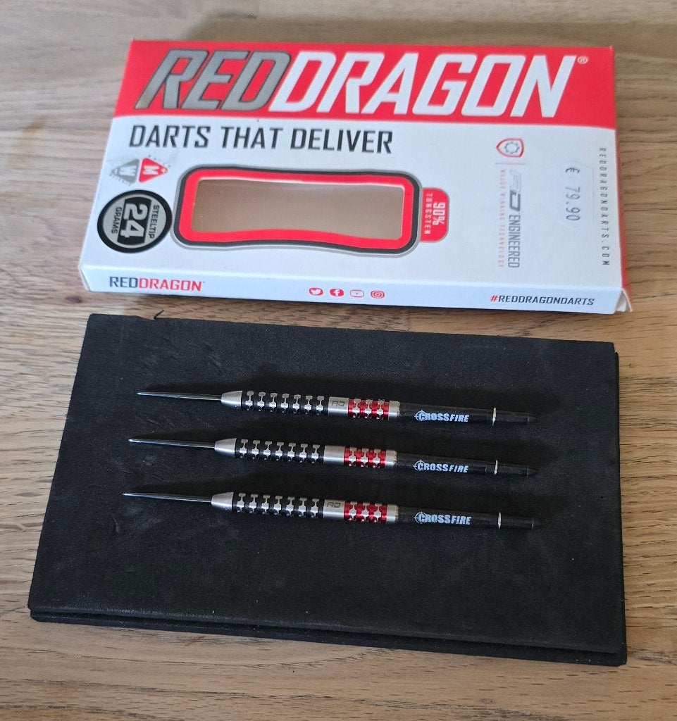 red dragon crossfire 24 grams dartpijlen 90% tungsten, Ophalen of Verzenden, Zo goed als nieuw, Pijlen
