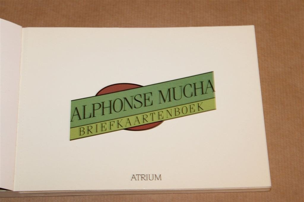 Alphonse Mucha — Briefkaartenboek Art Nouveau Prints, Ophalen of Verzenden, Gelezen