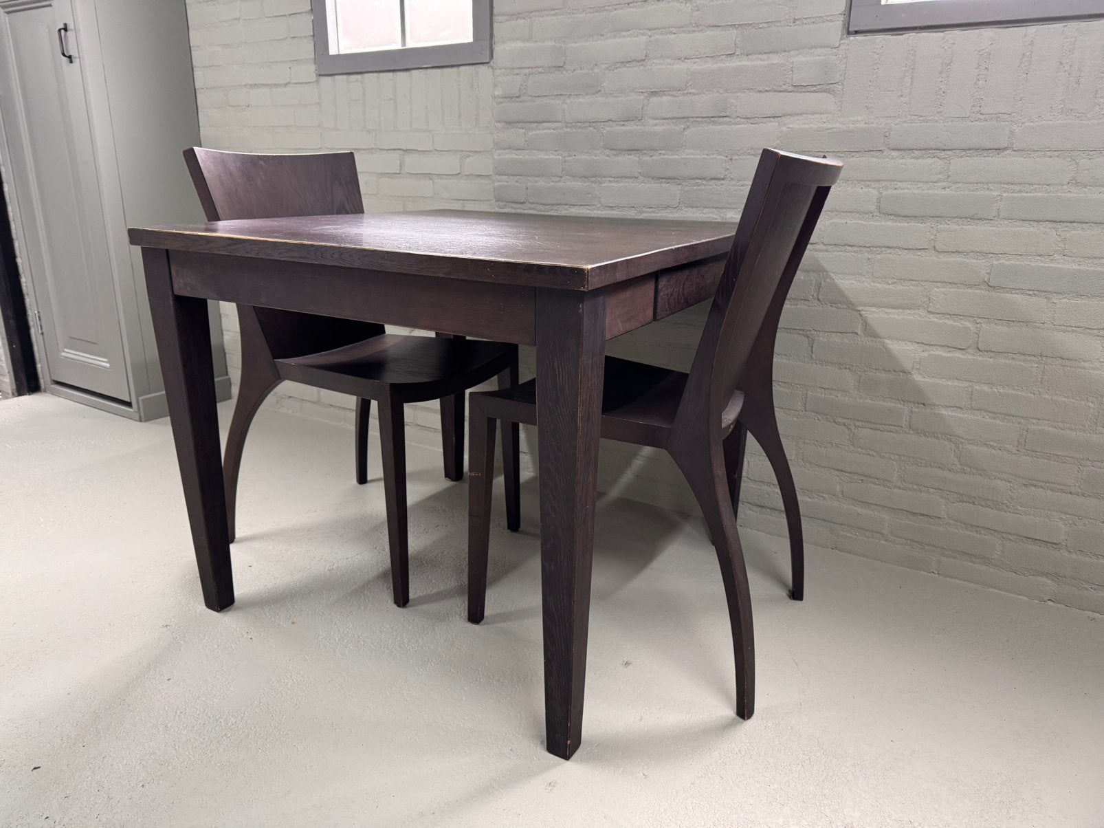Tafel met twee stoelen van de ontwerper Gunter Lambert, Ophalen, Gebruikt, Vierkant, Tot twee personen