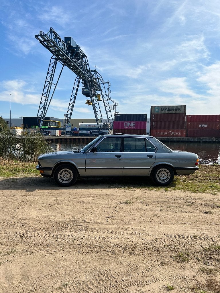 Wegenbelastingvrije BMW 525i E28 Automaat op LPG – 130.000km, foto 6