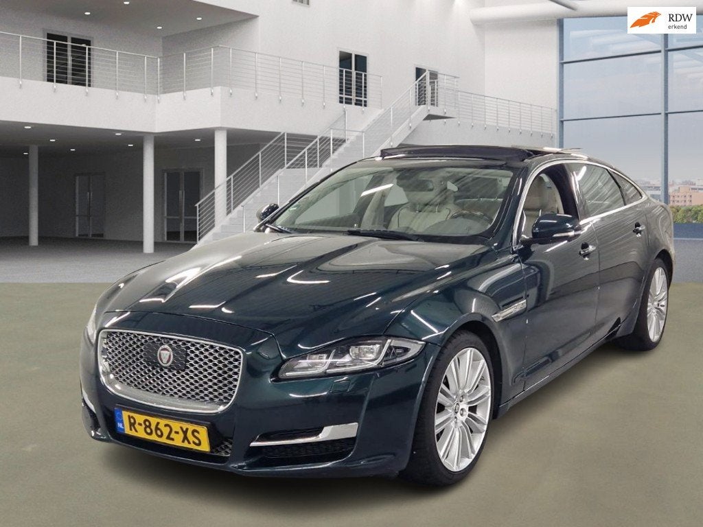Jaguar XJ 3.0 V6 SC AWD Portfolio LWB|CHAFFEURSPAKKET|, Dealer onderhouden, Gebruikt, Euro 6, 2995 cc