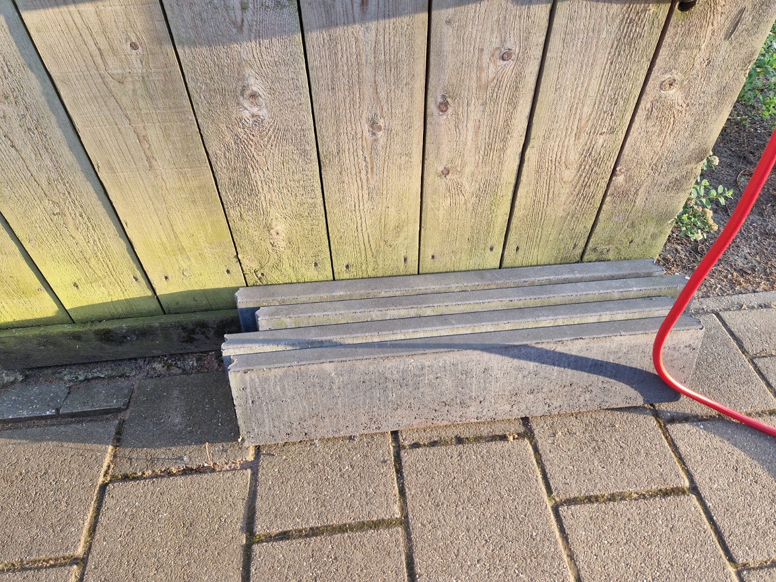 Betonnen opsluitbanden voor tuin of terras, Tuin en Terras, Ophalen, Overige typen, Nieuw, Minder dan 5 m²