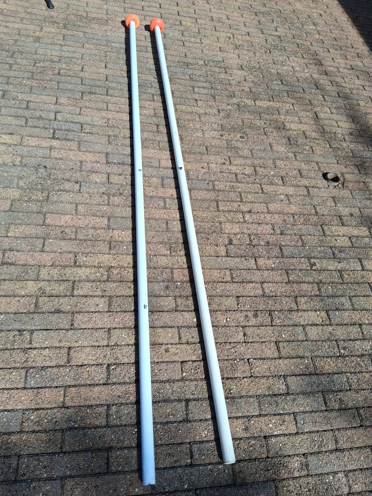 2 vlaggenstokken lente ca 2 meter, Ophalen of Verzenden