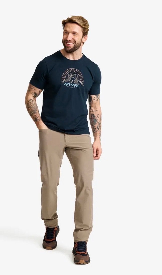 RevolutionRace RVRC T-shirt - Nieuw maat XS, Ophalen of Verzenden, Nieuw, Maat 46 (S) of kleiner, Blauw