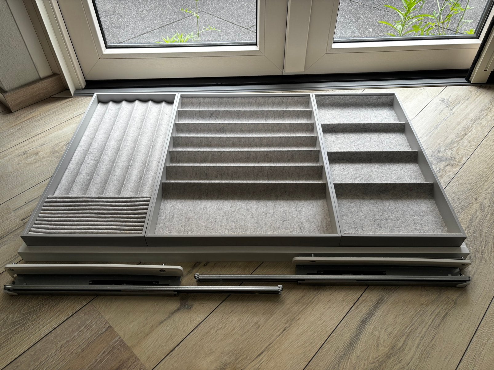 IKEA PAX Komplement uittrekbare plank 100x58 cm met inzet, Ophalen, Gebruikt, 50 tot 100 cm, IKEA PAX KOMPLEMENT
