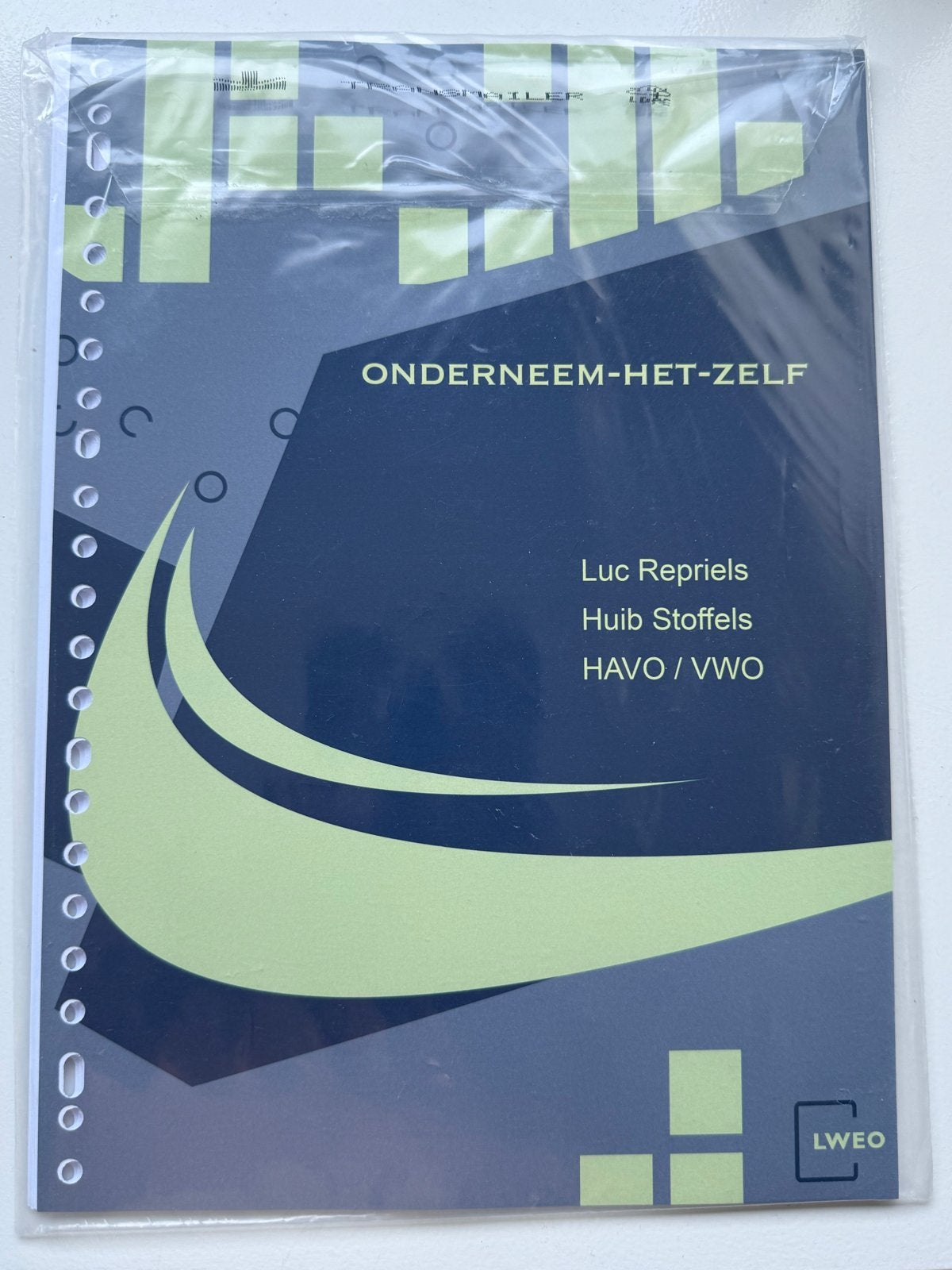 Ondernemen-Het-Zelf HAVO/VWO - Luc Repriels, Huib Stoffels, Ophalen of Verzenden, Zo goed als nieuw, HAVO, Bedrijfseconomie of M&O