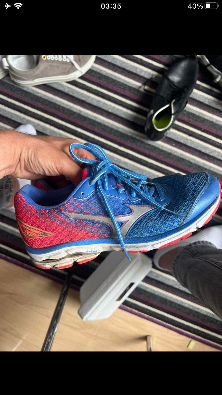 Mizuno wave 40.5 geen asics saucony nike adidas blauw, Ophalen of Verzenden, Zo goed als nieuw, Hardloopschoenen, Asics