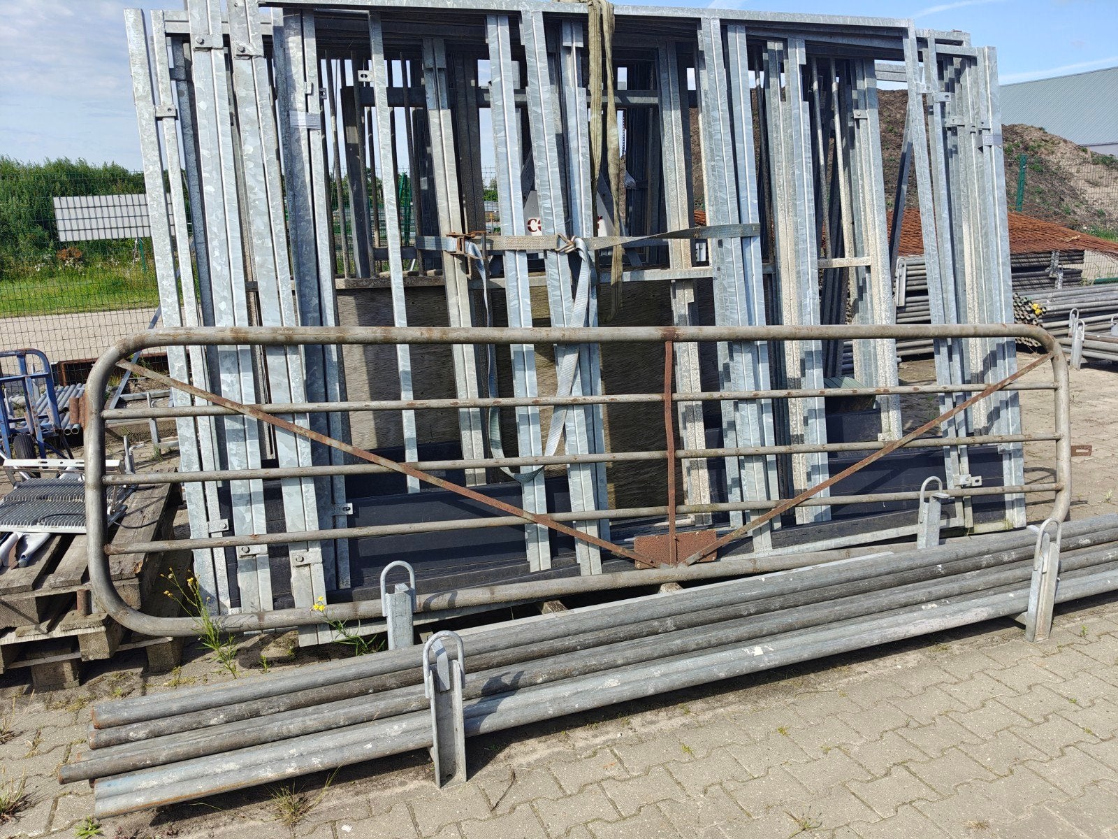 Stalen hek 5 meter, Ophalen