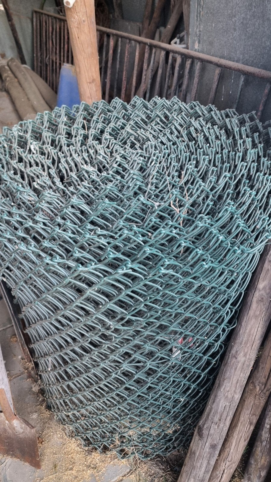 Groen gaashekwerk - 4 rollen  beschikbaar, Tuin en Terras, Gaas en Draad, Ophalen, Gebruikt, 20 meter of meer, Gaas