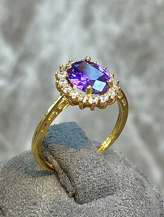 14k Gouden Ring met Edelsteen, Nieuw, Ophalen of Verzenden, 17 tot 18, Met edelsteen