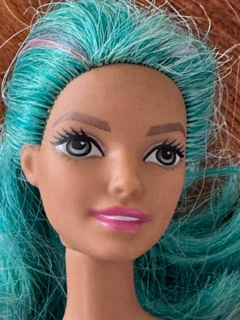 Barbie Zeemeermin Dreamtopia, blauw haar, extra popje, Ophalen of Verzenden, Gebruikt, Barbie