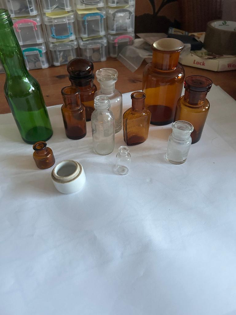 Oude apothekers flesjes en potjes, Antiek en Kunst, Curiosa en Brocante, Ophalen of Verzenden