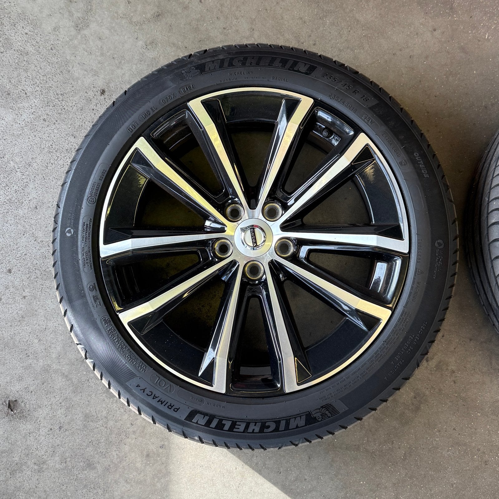 Mooie Volvo S60/V60 18“ velgen incl. zomerbanden, Ophalen, 18 inch, Gebruikt, Banden en Velgen