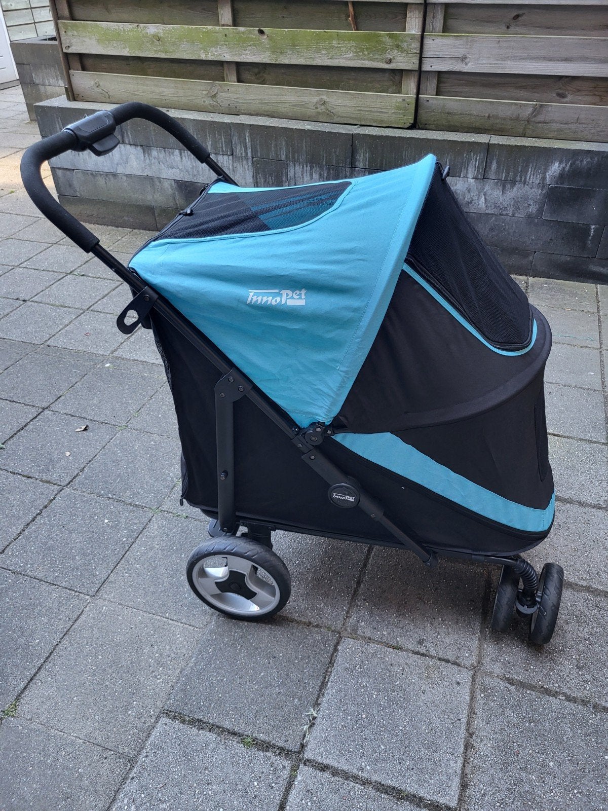 Innopet mamut wandelwagen voor grote hond of meerdere kleine, Ophalen, Zo goed als nieuw