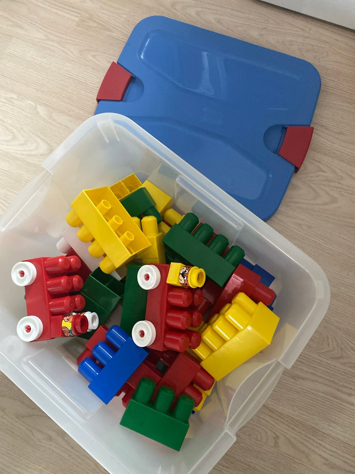 Mega blocks bouwblokken in Curver opbergbox, Ophalen of Verzenden, Gebruikt, Overige merken