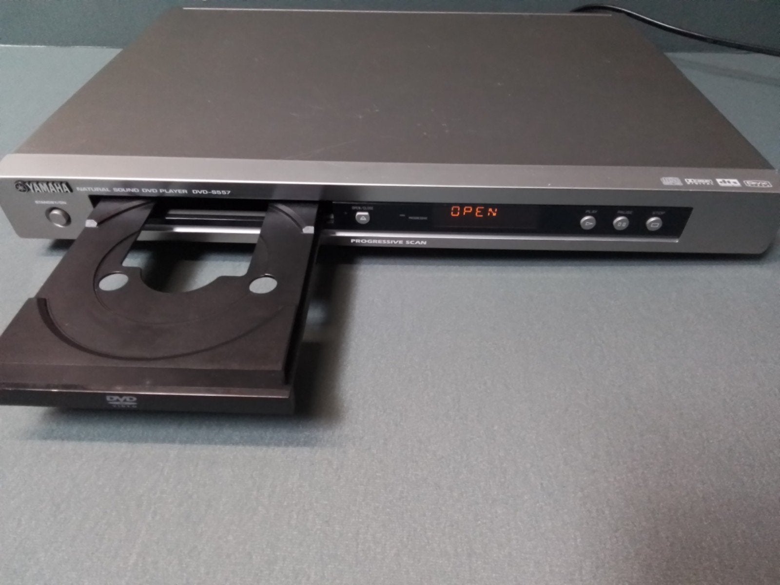 Yamaha DVD-S557 Natural Sound DVD-speler, Ophalen of Verzenden, Gebruikt, Dvd-speler
