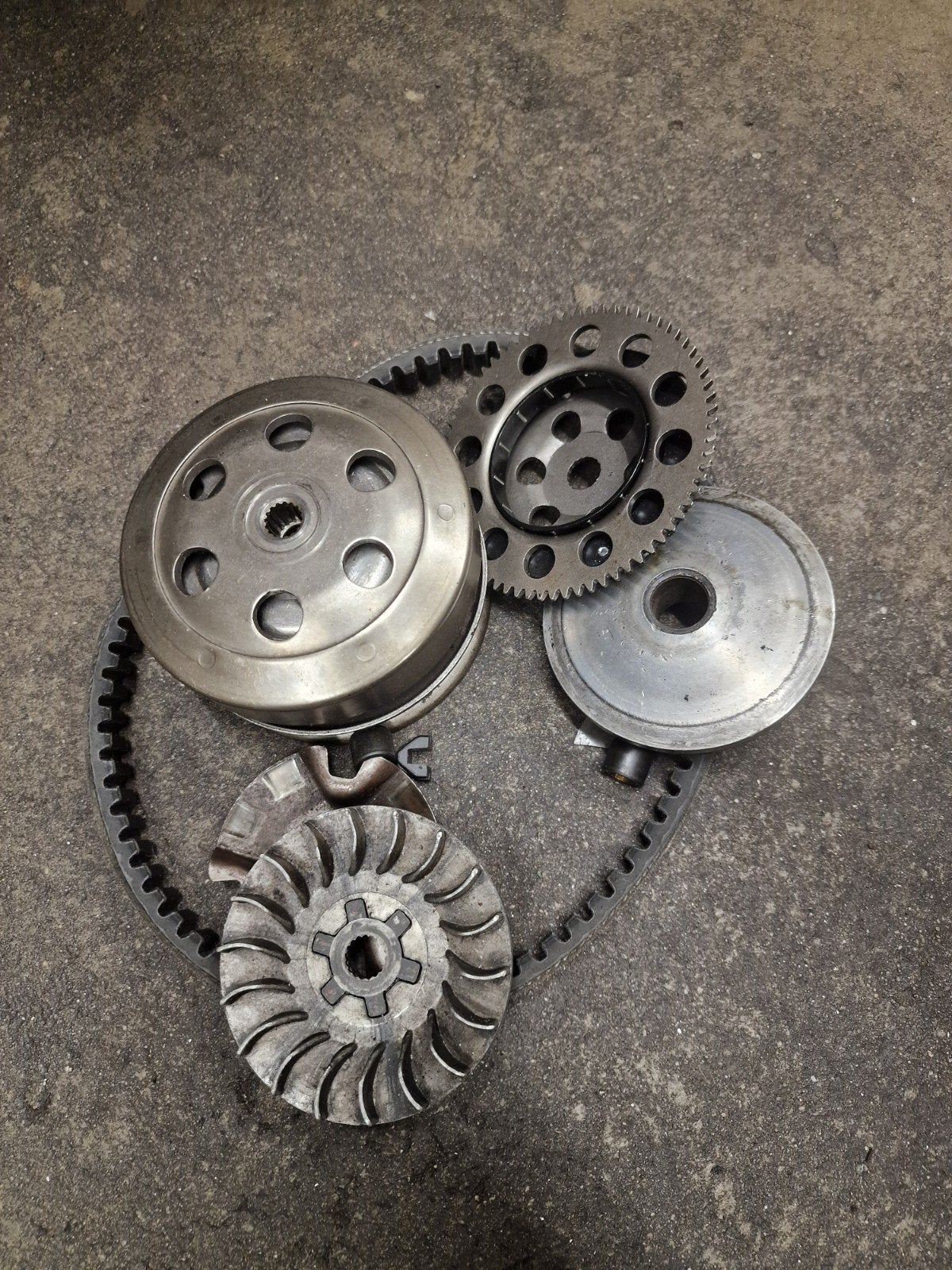 Aerox Drivetrain Onderdelen - Variateur, Koppeling, V-snaar, Ophalen, Gebruikt, Overige typen, Yamaha