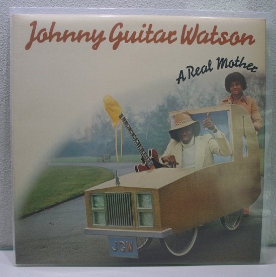 LP - Johnny Guitar Watson - A Real Mother - Near Mint, Beschermende buitenhoes, LP, Funk, Ophalen of Verzenden