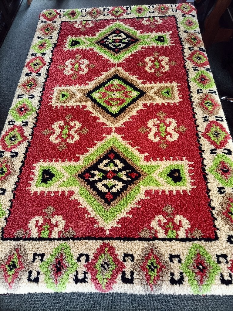 rood tafelkleed, Huis en Inrichting, Tafelkleden, Gebruikt, Rechthoek, Tafelkleed, Meerkleurig, Franjes/kwastjes, Ophalen