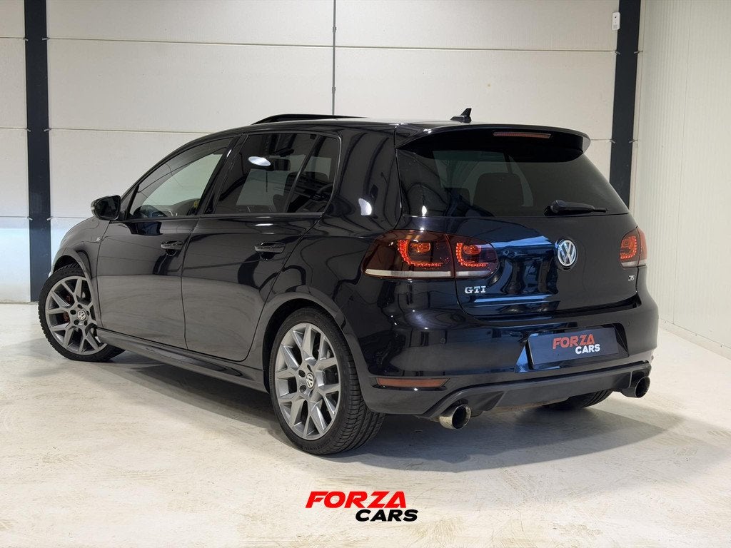 Volkswagen Golf 2.0 GTI Edition 35 | FULL OPTION | NAP | 330, Auto's, Euro 5, Gebruikt, Zwart, 4 cilinders